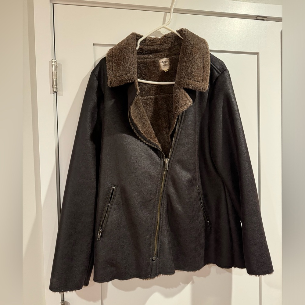 Dylan cozy car jacket - faux leather size L